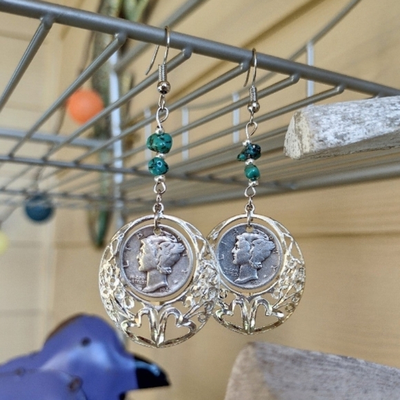 Sale! New Vintage Mercury Dime Silver Double Heart Turquoise Drop hook Earrings - Picture 3 of 12